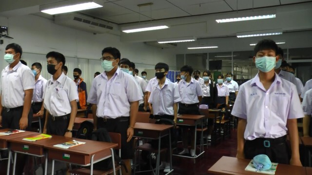 เห็นต่างไร้การชู 3 นิ้ว แสดงออกได้ต้องไม่ละเมิดสิทธิผู้อื่น