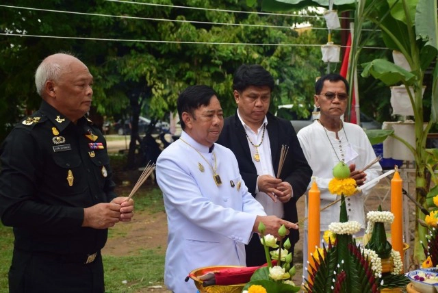 สร้างเหรียญคู่บารมีกู้แผ่นดินเทิดทูนพระเจ้าตากสิน-พระยาพิชัยดาบหัก