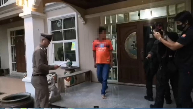 ปคม.บุกรวบ 'นักการเมือง ขรก.' ลูกค้าประเวณีออนไลน์