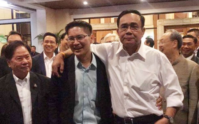"มงคลกิตติ์" จี้ "ประยุทธ์" ลาออก ก่อนเกิดสงครามกลางเมือง