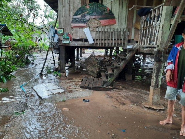 น้ำป่าหลาก"แม่กำปอง"อ่วม ดินสไลด์-ไฟดับ