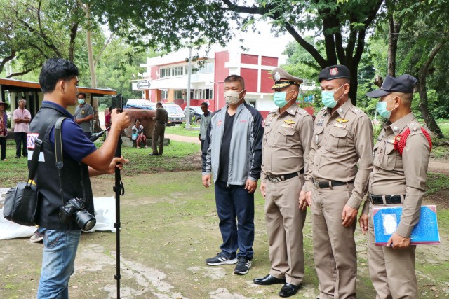แจ้งข้อหาฆ่าผู้อื่นดาบตำรวจยิงหนุ่มคลั่งบุกโรงพัก