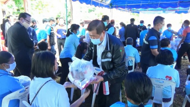 รมช.มหาดไทยมอบโฉนดที่ดินให้ชาวน่าน85แปลง