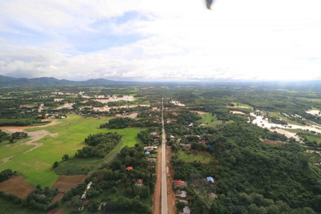 มทภ.3 บินสำรวจน้ำป่า-ชาวบ้านนับพันเดือดร้อน