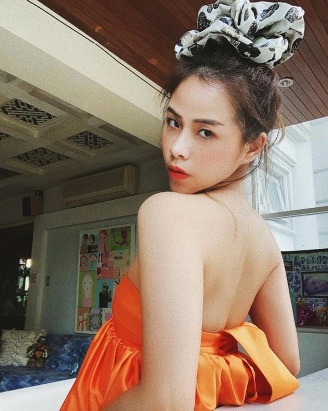 "พลอย ชวพร" โพสต์ "อิหยังวะ" โดนอ้างเป็นลูกสาวนายกฯ ที่ชาวเน็ตตามหา