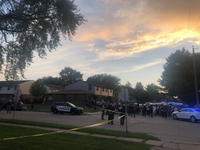 คลิปตร.สหรัฐยิงชายผิวสีเจ็บสาหัสจุดชนวนประท้วง