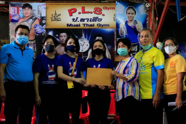 ส.ส.ดาวฤกษ์ รับฟังปัญหาชุมชนมักกะสัน หลังถูกเวนคืนที่ดิน
