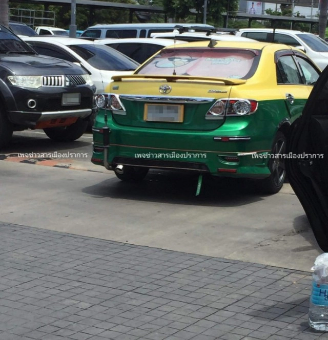 สาวเที่ยวฟาร์มจระเข้ ขากลับเรียกแท็กซี่ ที่ไม่กดมิเตอร์ ไม่มีป้ายทะเบียน