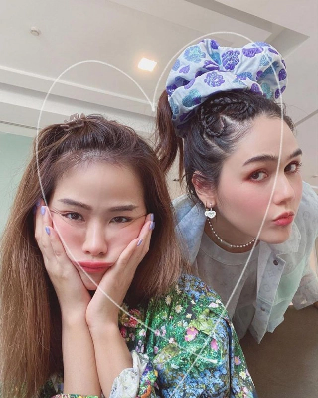 "พลอย ชวพร" โพสต์ "อิหยังวะ" โดนอ้างเป็นลูกสาวนายกฯ ที่ชาวเน็ตตามหา