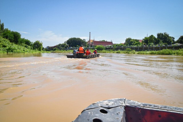 ล่องเรือตรวจน้ำยมขึ้นธงเหลืองผันน้ำเข้าทุ่งบางระกำโมเดล