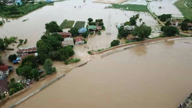 น้ำท่วม"สุโขทัย"อ่วมหนัก-ขยายวงกว้าง 3 อำเภอ