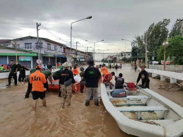 น้ำท่วม"สุโขทัย"อ่วมหนัก-ขยายวงกว้าง 3 อำเภอ