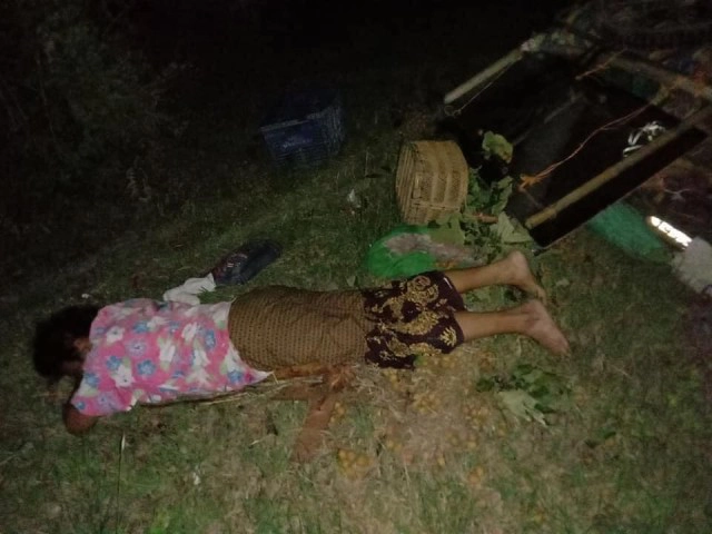 สองตายายขับรถ จยย. กลับจากขายผลไม้ ถูกรถยนต์ชนแล้วหลบหนี