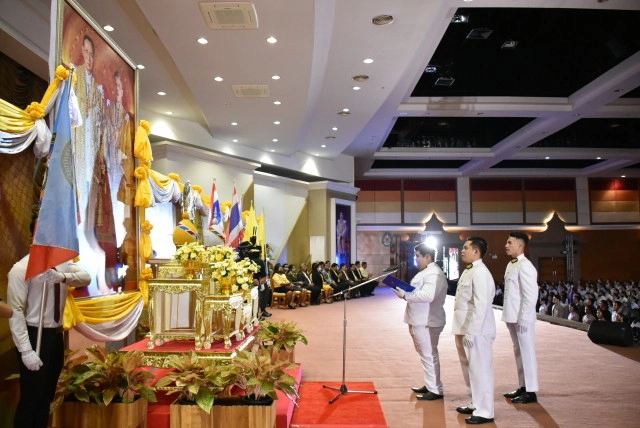 "มหาวิทยาลัยราชภัฏสุราษฎร์ธานี" คนของพระราชา ข้าของแผ่นดิน