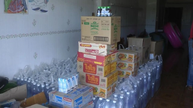 "ชาลาวันดีเซล"รับบริจาคสิ่งของช่วยน้ำท่วมสุโขทัย