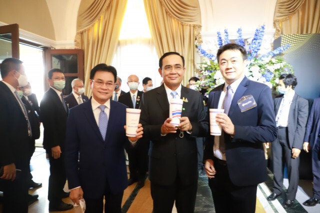 ประยุทธ์-จุรินทร์ จับมือดันส่งออกสู่เวทีโลก