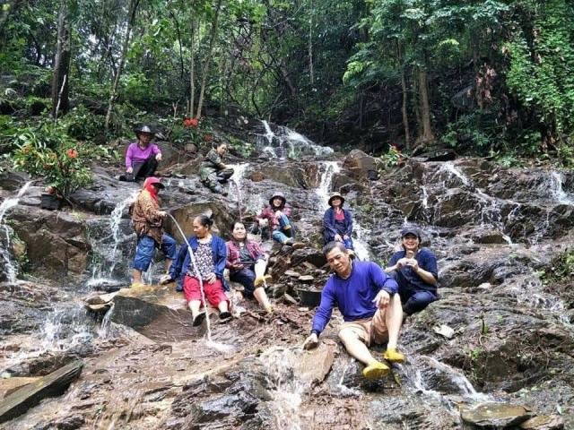 รอคอยว่า10ปี-"น้ำตกห้วยตาด" มีน้ำแล้ว