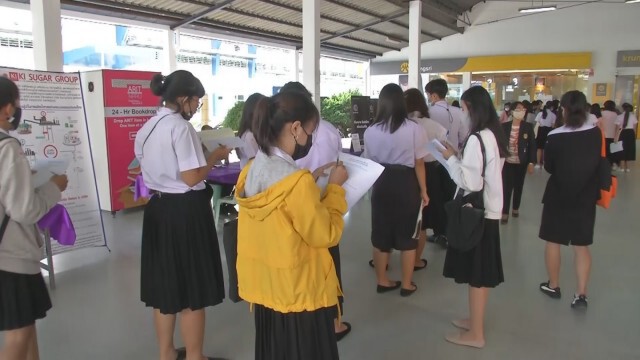 โคราชจัดกิจกรรมนัดพบแรงงาน มีตำแหน่งว่างกว่า 433 อัตรา