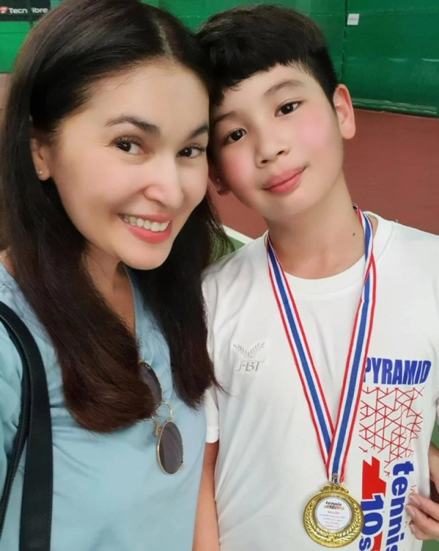 "นาตาชา" ไม่ขอพูดถึง "ตุ้ย ธีรภัทร์" รับ เลี้ยงลูกคนเดียวมาตลอด