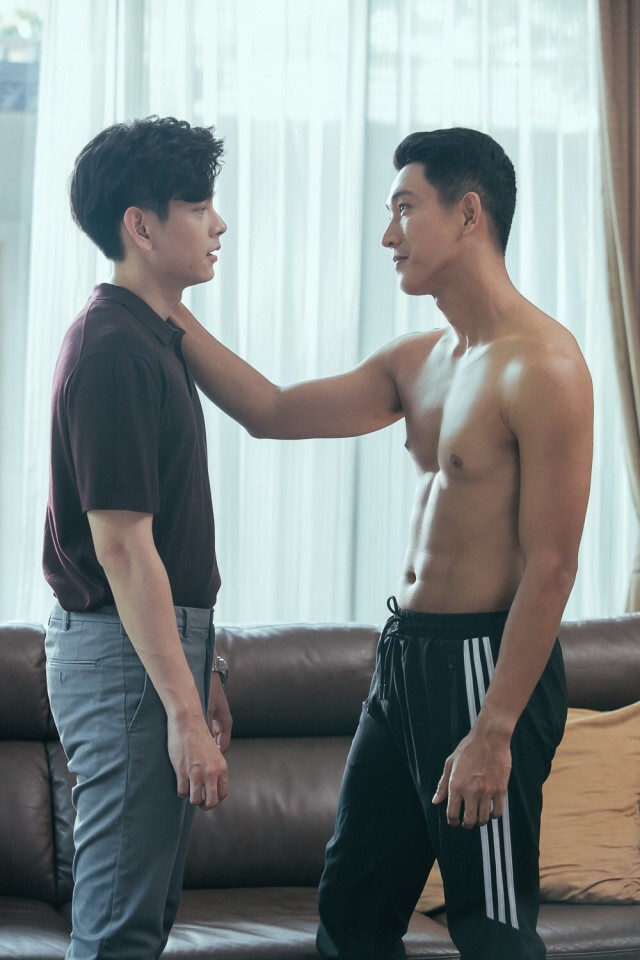 "กอล์ฟ อนุวัฒน์" โชว์อกฟูฟิต ซิกแพคแน่น
