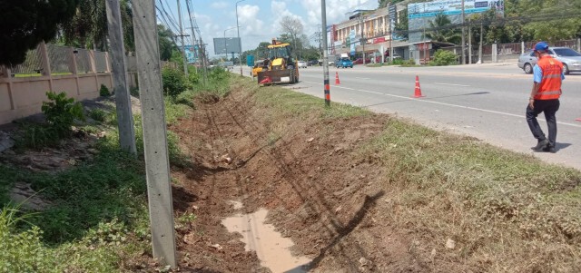 เพิ่มท่อลอดแก้น้ำท่วมแยกสนามบิน