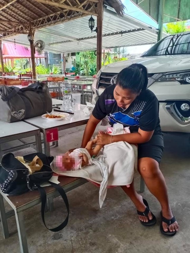 ภรรยาอุ้มลูก ตามหาสามีตลอดทั้งคืน หลังหายตัวไปที่สุราษฎร์ฯ เล่าเรื่องสุดจับใจ