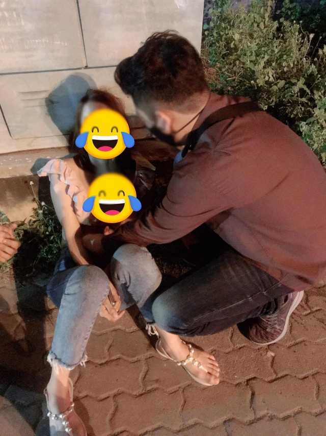 หนุ่มเจอสาวเมาไม่ได้สติอยู่ข้างทาง นั่งรอจนรู้ความจริงได้แต่ถอนหายใจ