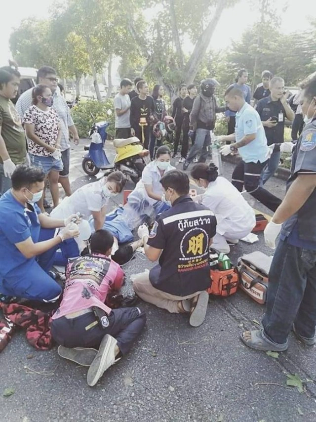 เศร้า "ชานนท์" นักสตรีมเกมดัง วัย 17 ปี ขี่ดูคาติ ชนต้นไม้เสียชีวิต