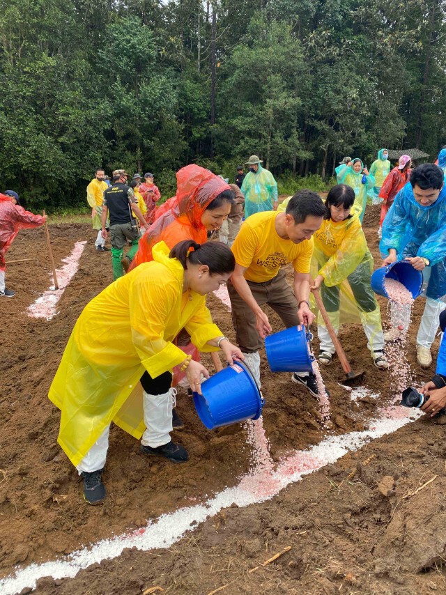 ทิพยประกันภัยนำคณะครูอาจารย์ ร่วมโครงการ "ทิพย สืบสาน รักษา ต่อยอด ศาสตร์พระราชา ครั้งที่ 8"