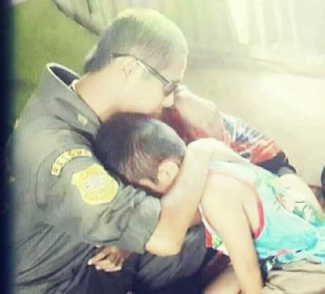 แม่ไม่มีเงินซื้อข้าวให้ลูกกิน วอนช่วย 3 ชีวิตสุดรันทด