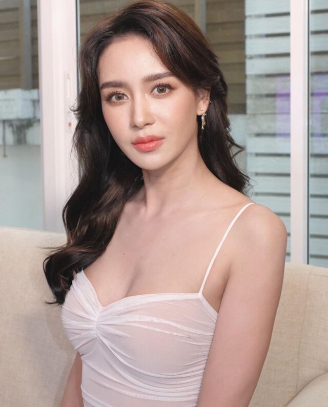 "เบนซ์ ปุณยาพร" ลั่นปีหน้าแต่งแน่ !! แม้ไร้วี่แววเจ้าบ่าวก็ตาม