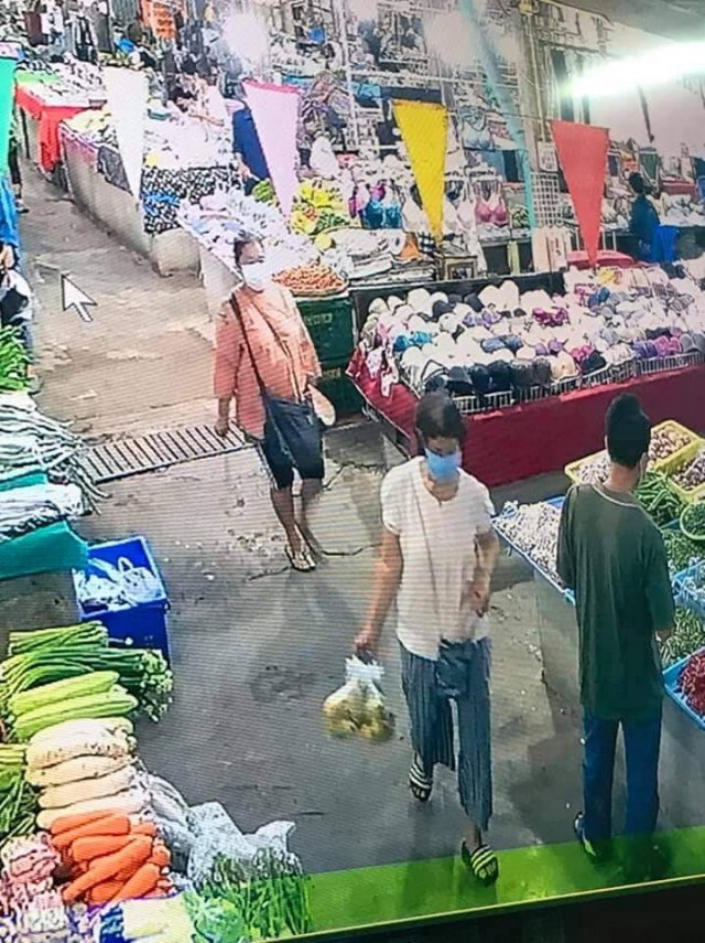 สาวใหญ่สำนึกผิด-มอบตัวฉกเงิน5หมื่นแม่ค้าผัก