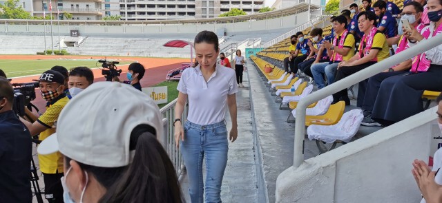 "มาดามแป้ง"ขอส.บอลนำงบ16ล้าน จากเมืองไทยฯช่วยทีม"ไทยลีก3"
