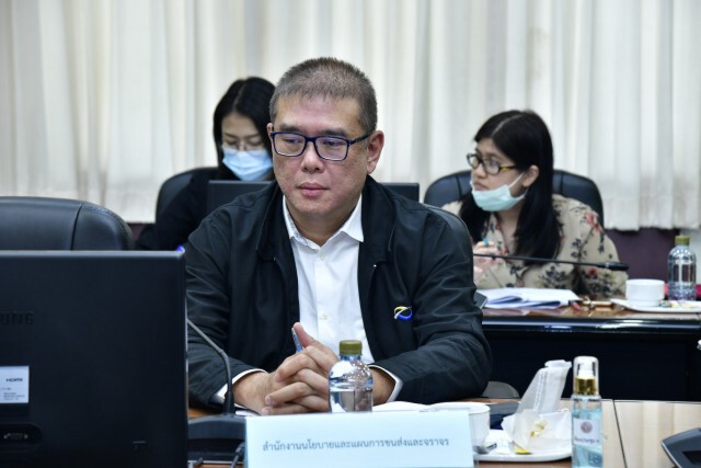 คมนาคมชะลอรถไฟทางคู่เฟส 2 เซ่นพิษโควิด