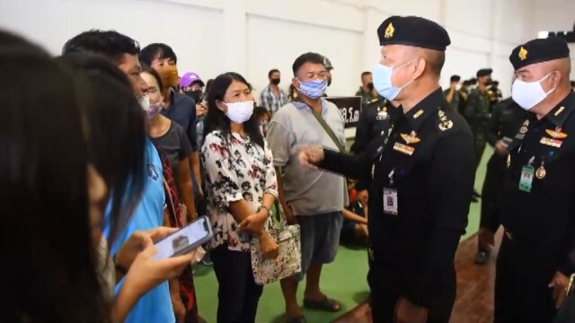 ทภ. ต้อนรับทหารใหม่ผลัด1ญาติแห่ส่งคึกคัก