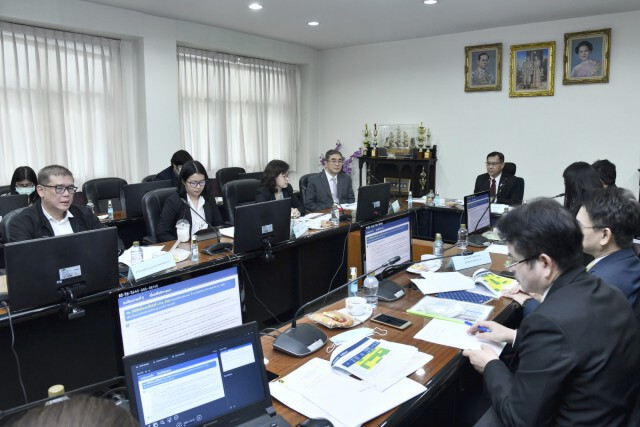 คมนาคมชะลอรถไฟทางคู่เฟส 2 เซ่นพิษโควิด