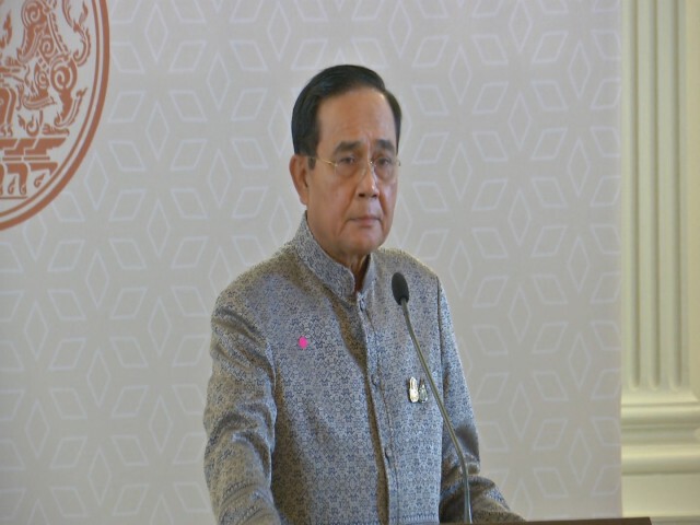 ฟองสนาน ทำนายดวงนายกฯ ต้องรวบรวมพลังตีฝ่าวงล้อม เสือ สิงห์ กระทิง แรด