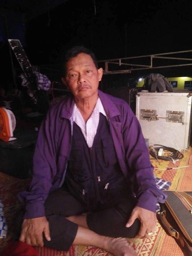 เศร้า! สิ้นบรมครูหนังตะลุงชุมพรชื่อดัง "สาคร สมวงค์"