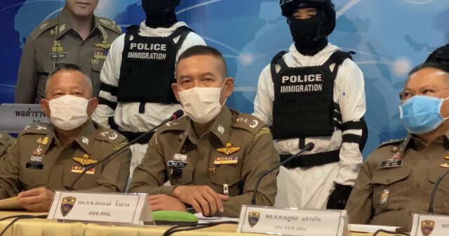 ตม.สั่งทุกด่านตรวจจับ "บอส อยู่วิทยา"