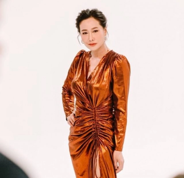 "ติ๊ก กนิษฐรินทร์" แท็กหาศรรามกับแคปชั่นสุดเดือด อิจฉาหมา…หมายังรักลูก