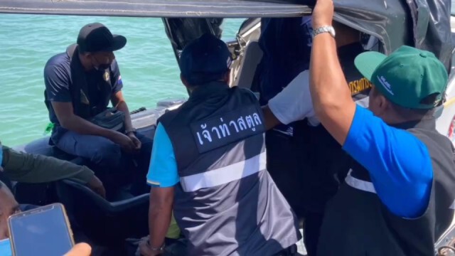 เรือจมกลางทะเล ค้นหาชาวประมงสูญหาย
