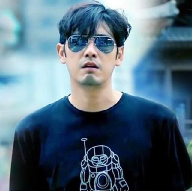 ย้อนเส้นทางรัก หนุ่ม ศรราม ก่อนสะบั้นเซ็นใบหย่า "ติ๊ก กนิษฐรินทร์"