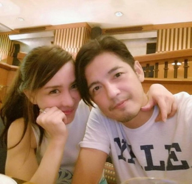 ย้อนเส้นทางรัก หนุ่ม ศรราม ก่อนสะบั้นเซ็นใบหย่า "ติ๊ก กนิษฐรินทร์"