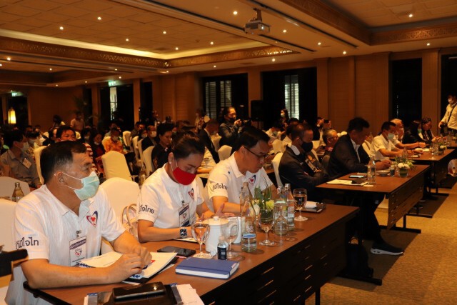 "อนุทิน" ยกทีมประชุมสัญจรรับฟังปัญหาความเดือดร้อนคนภูเก็ต