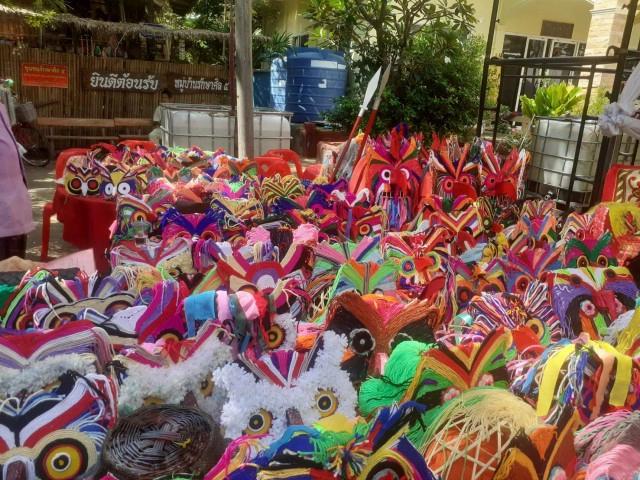 แห่ผีสุ่มมีให้ชมหนึ่งเดียวในโลกที่เมืองชัยภูมิคึกคัก