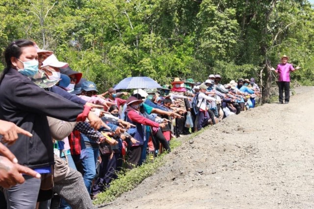 "ศรีสุวรรณ" โวยป่าไม้บุรีรัมย์ปล่อยนายทุนทำถนนตัดป่าสงวน
