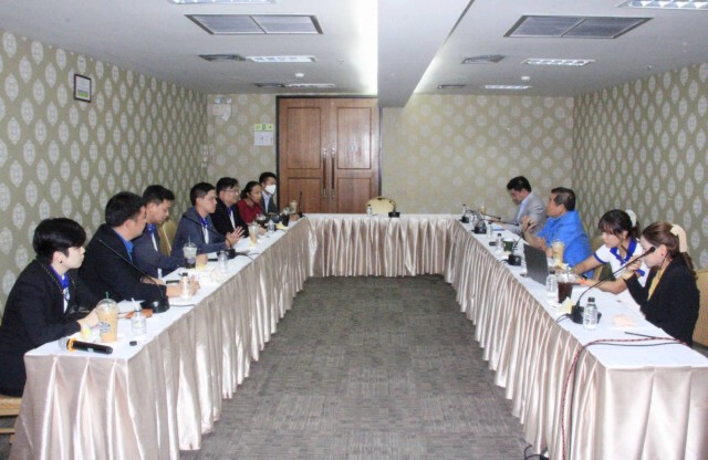 "นิพนธ์" ถกนักธุรกิจรุ่นใหม่ ทางรอดศก.หาดใหญ่-สงขลา