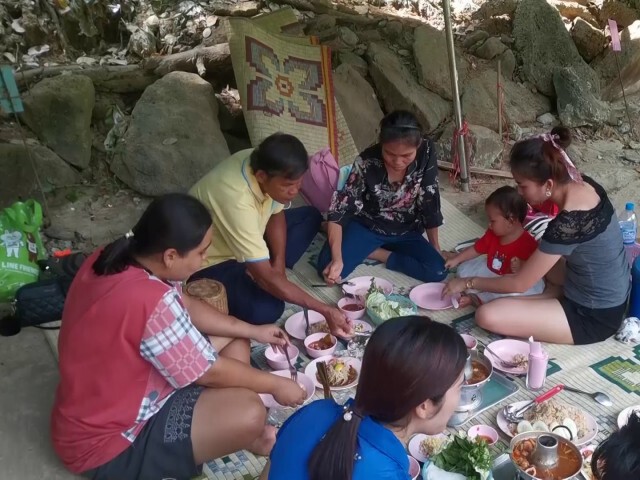 เล่นน้ำเขื่อนลำปาวคึกคักชดเชยสงกรานต์