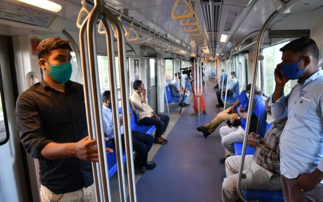 อินเดียไฟเขียวรถไฟใต้ดินแม้ยอดโควิด-19 พุ่ง