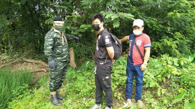 รวบ 2 หนุ่มเมียนมายอมจ่ายเงินหมื่นลักลอบข้ามแดน